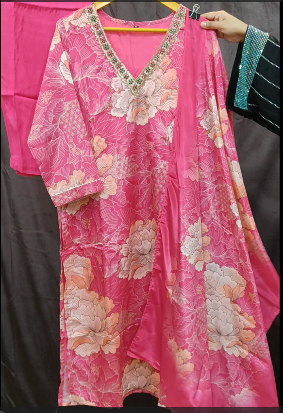 Natural Crepe suit