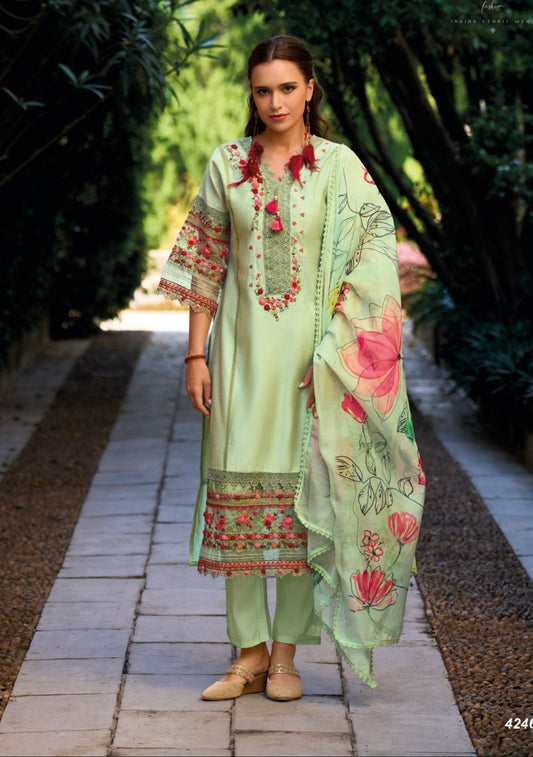 Pakistani Suit
