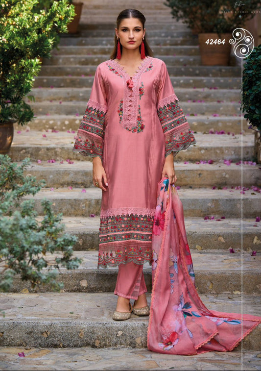 Pakistani Suit