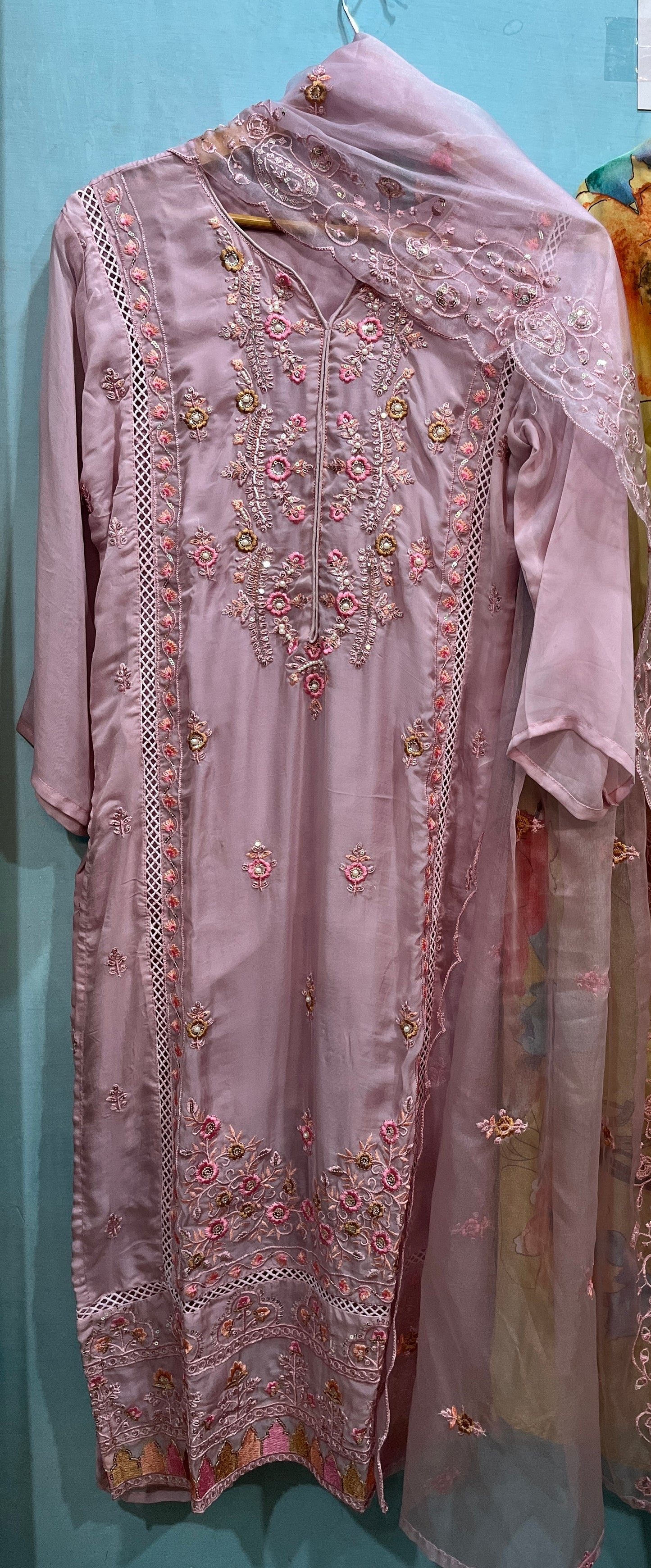 Pakistani Suit